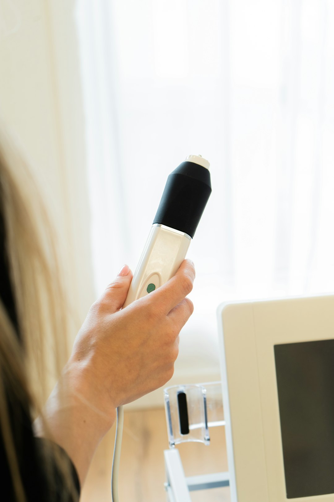 UltraVision RF Microneedling